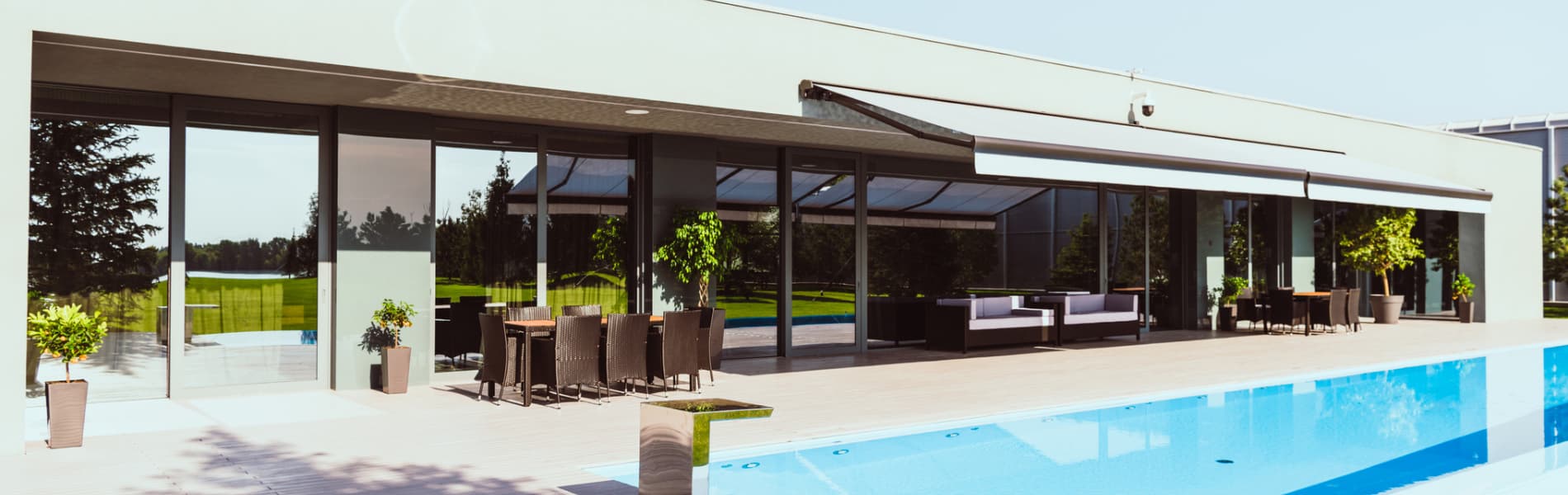 Living room home entertainment system with balanced picture and sound in Westchester